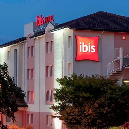 Hotel Ibis Pau Lescar Zewnętrze zdjęcie