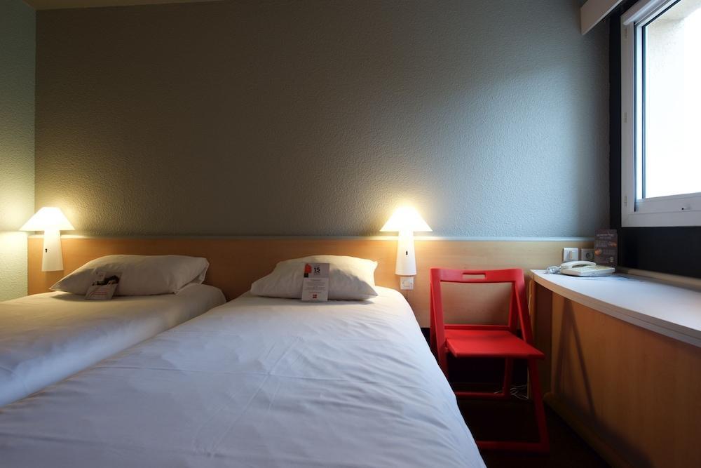 Hotel Ibis Pau Lescar Zewnętrze zdjęcie