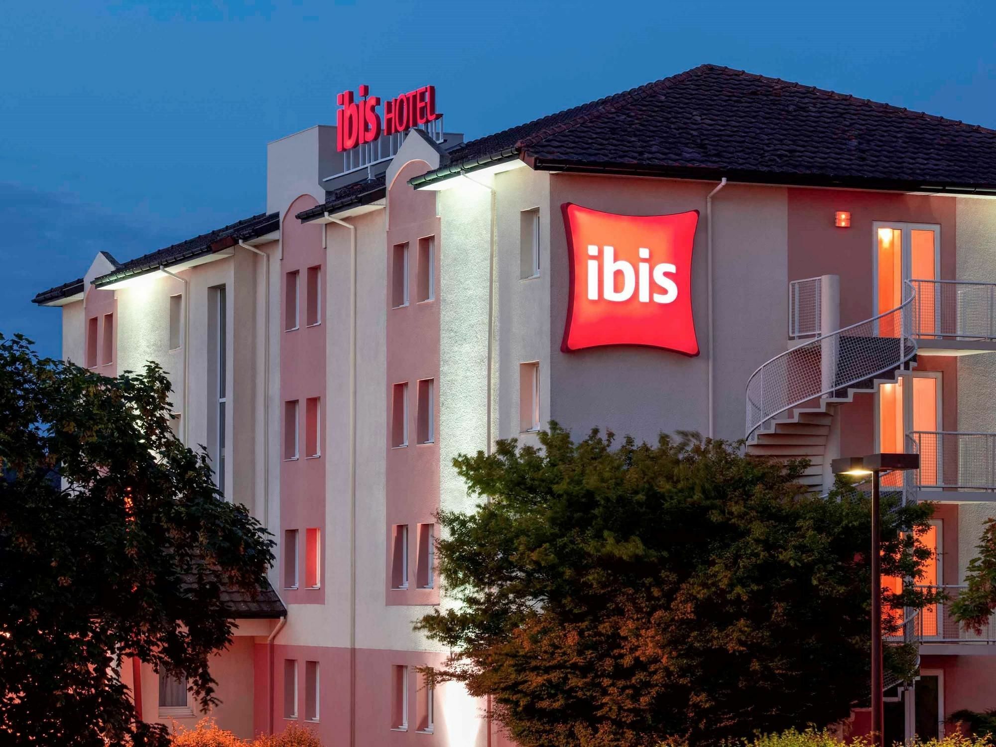 Hotel Ibis Pau Lescar Zewnętrze zdjęcie